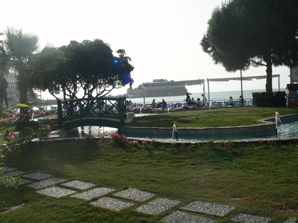 Liman Hotel Kusadası Exterior foto